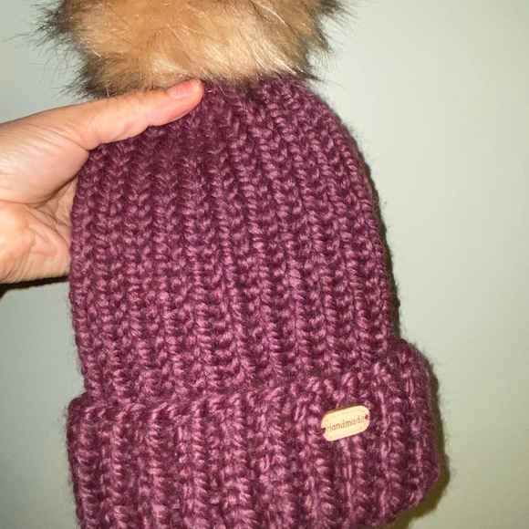Handmade hat - Picture 1 of 4
